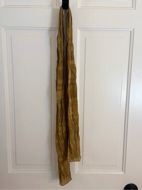 Vintage Honey 100% Silk Crinkle Scarf Olive Gold Made in Japan